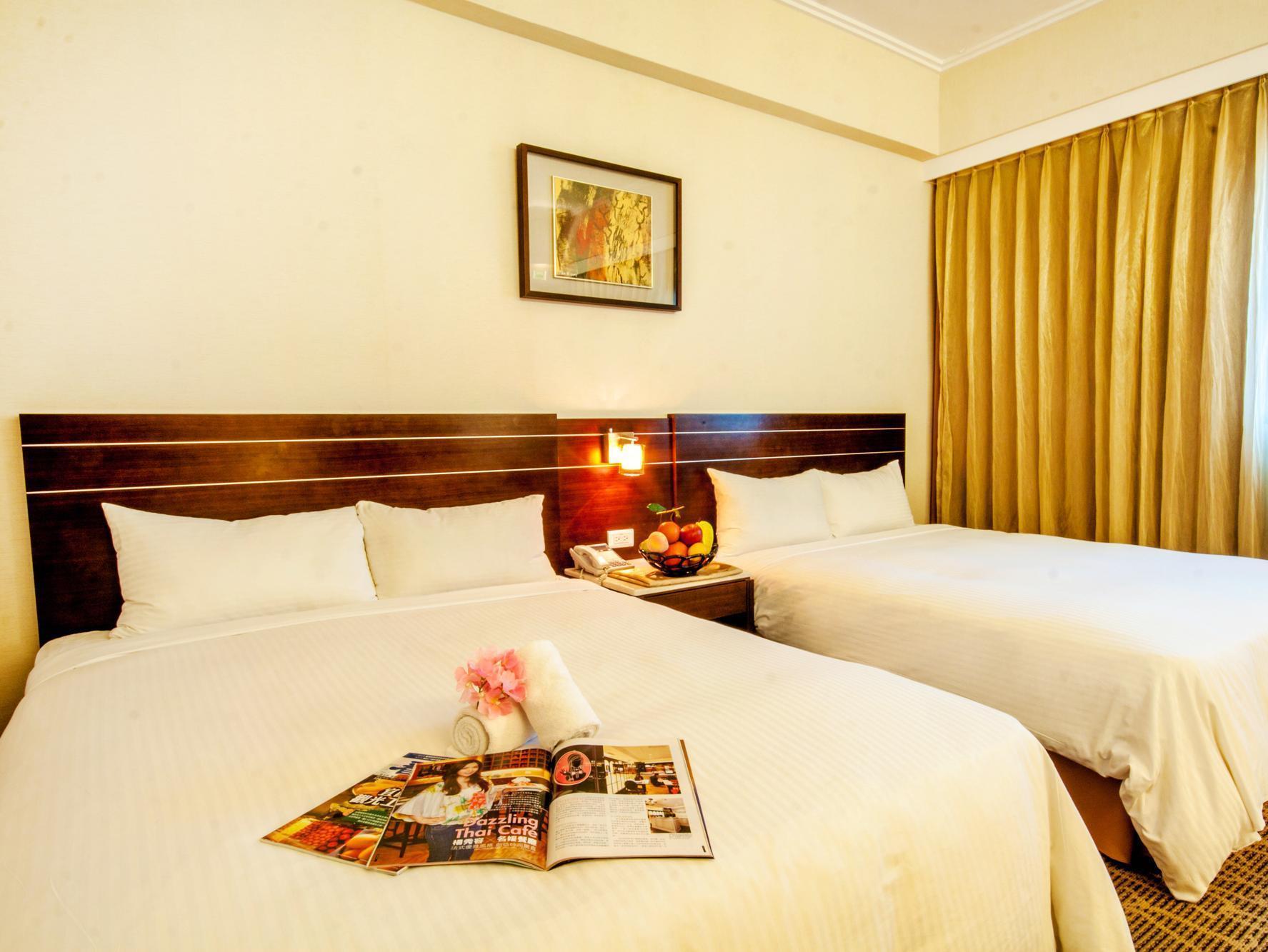 Young Soarlan Hotel - Tainan Luaran gambar
