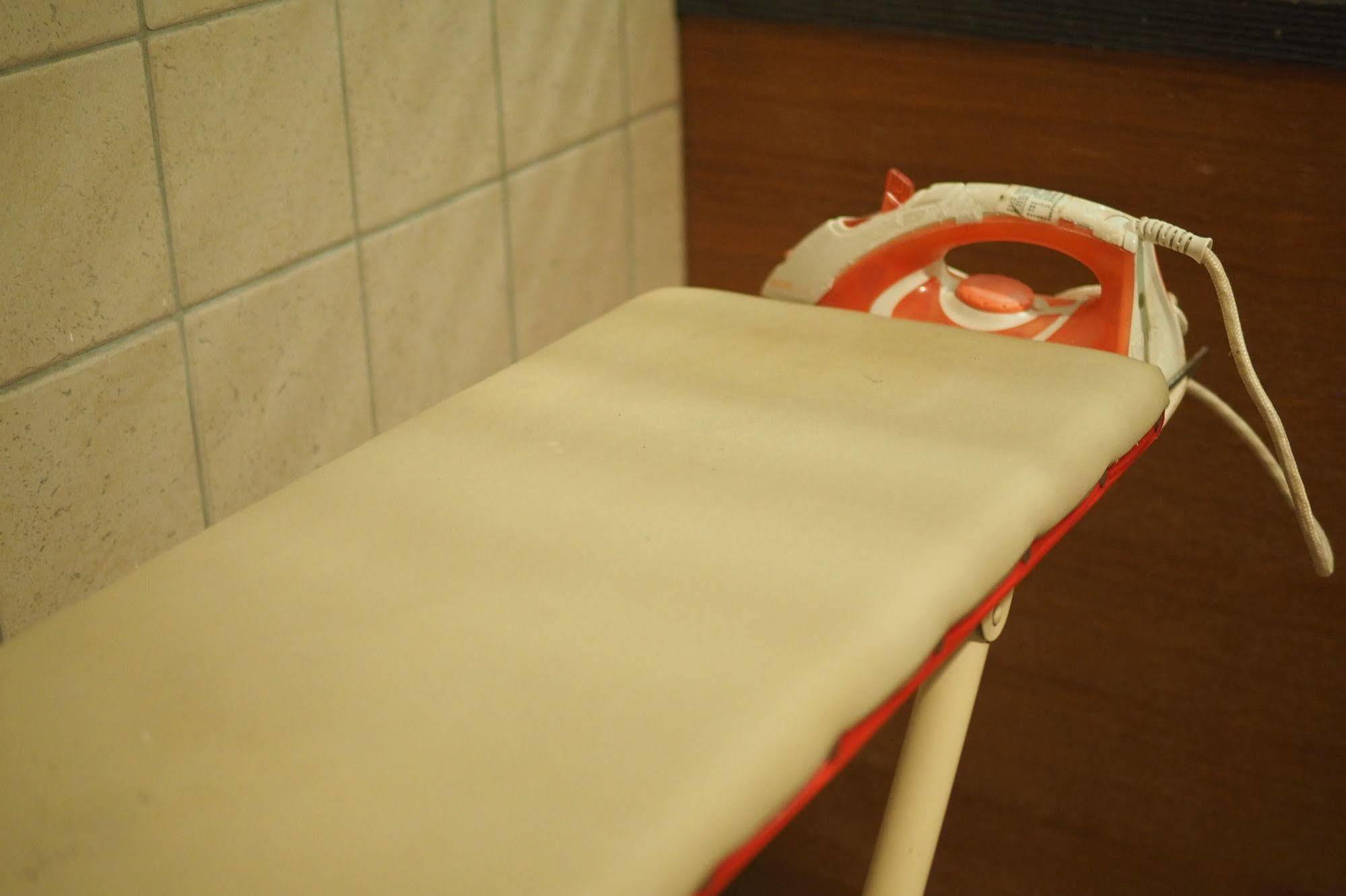 Young Soarlan Hotel - Tainan Luaran gambar